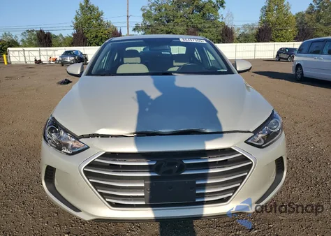 2017 Hyundai Elantra Se z USA, uszkodzony, nr VIN KMHD84LF9HU193654